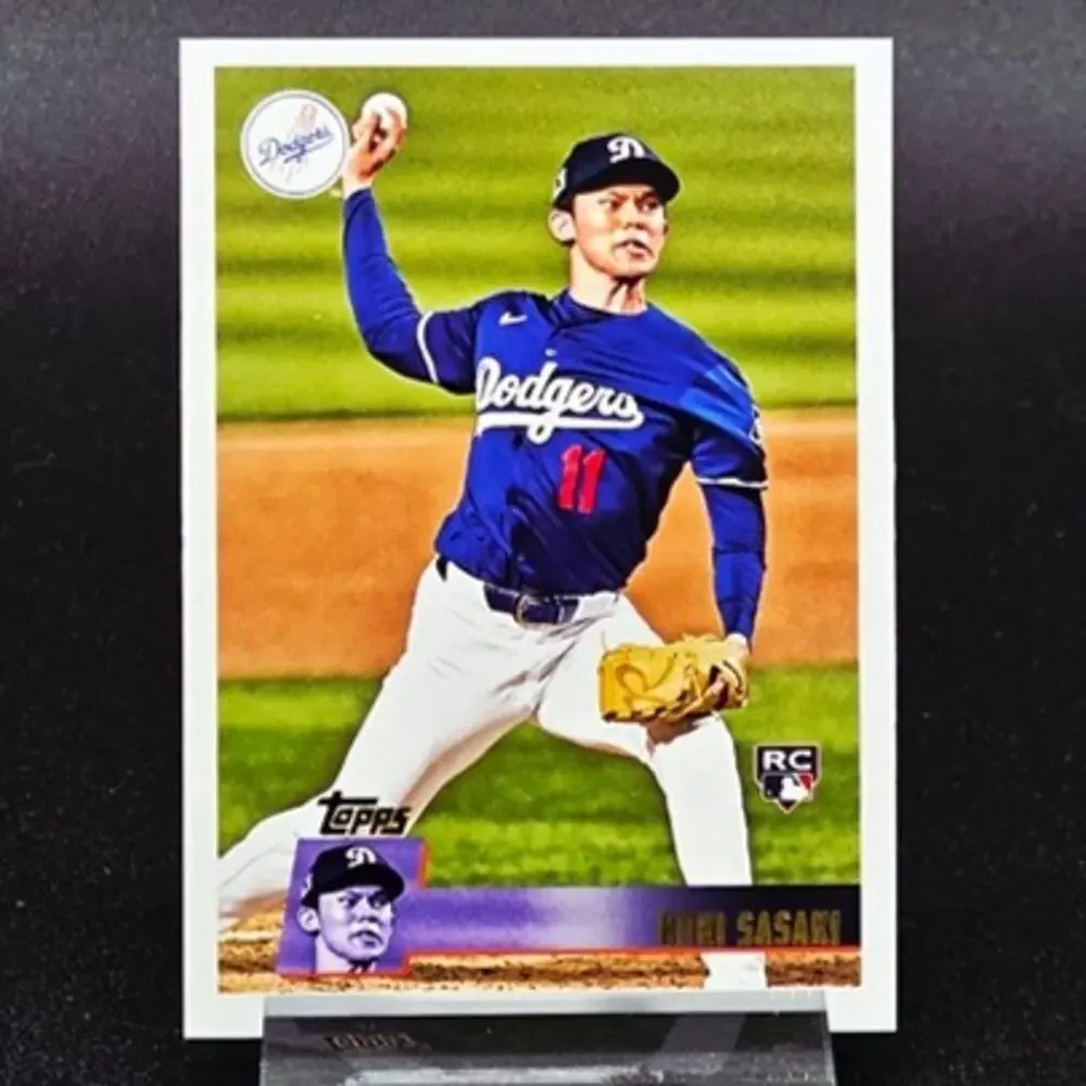 Roki Sasaki Bowman Chrome Mojo Topps RC Los Angeles Dodgers Star - Picture 2 of 5